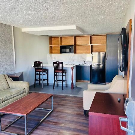 North Villa Extended Stay Westfield Zewnętrze zdjęcie